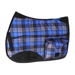 Tapis de selle équestre classique personnalisé avec logo professionnel Fort Worth Sports, en cuir/velours, coque en polyester, rembourrage en mousse. - Product Image 2