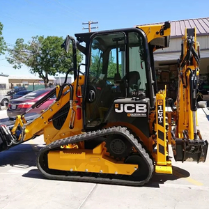 Offre Spéciale chargeuse-pelleteuse JCB 1CXT avec chargeur frontal antidérapant de performance supérieure pour les travaux de construction agricole avec moteur central - Product Image 2