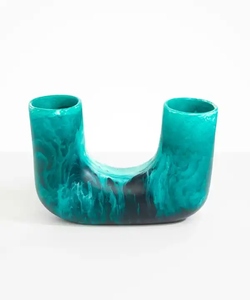 Vase à fleurs en résine Art Déco de qualité supérieure, fait à la main, avec couleur et taille personnalisables pour la décoration de salon, chambre à coucher, bureau, table - Product Image 3