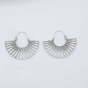 Pendientes de aro de Plata de Ley 925 de diseñador al por mayor, joyería de moda étnica fina, accesorios de Material principal de oro para mujeres y niñas - Product Image 1