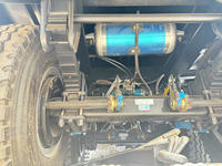 Semi-remorque à plateau bas en acier robuste à 4 essieux de 20 à 60 pieds, capacité de charge maximale de 100 tonnes, suspension pneumatique, transport de conteneurs