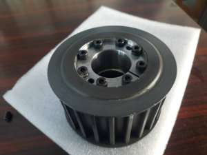 ชุดขับเคลื่อนแรงบิดสูง 32T 8M HTD พร้อมพูลเลย์ 8M HTD GT2 พูลเลย์ 8MHTD ปรับแต่งความกว้างสายพาน รูเพลาแบบกำหนดเอง ปรับแต่งจำนวนฟัน รูเพลาแบบกำหนดเอง ดุมแบบมีร่องล็อค พร้อมหน้าแปลน - Product Image 4