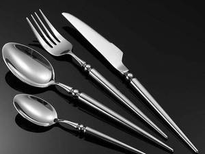 Recién llegado, cubiertos de acero inoxidable 304, cubiertos mate, vajilla, cuchara, tenedor, logotipo de Color personalizado, Hotel, boda, gran oferta, MOQ bajo - Product Image 2