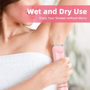 Rasoir électrique 2-en-1 pour femme, utilisation humide et sèche, rechargeable, tondeuse à lame céramique pour le corps, les poils pubiens, le nez et les zones intimes - Product Image 4