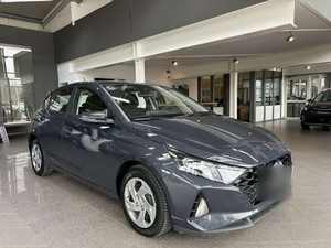 2022 para I20 Híbrido Turbo Sedán, Cuero Oscuro, Transmisión Automática, 100% en Perfecto Estado, Sin Accidentes, Garantía - Product Image 5