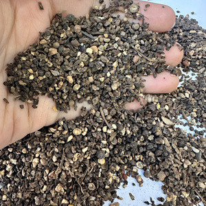 Tête d'épingle cassée au poivre noir du Vietnam propre grade 1 500G/L 600G/L emballé dans des sacs en PP de 25kg 50kg pour l'exportation/ANNA DO - Product Image 1