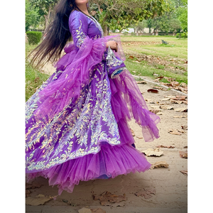Elegante Vestido de Fiesta Morado para Niñas, Cintura Imperio, Manga Farol, 100% Poliéster, Estampado Floral Elegante para Ocasiones Especiales - Product Image 2