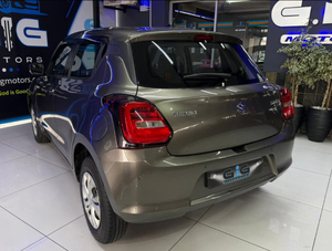 Auto Usado de Calidad a Precio Accesible, Suzuki Swift 1.2 GL 2022, Volante a la Derecha - Product Image 5