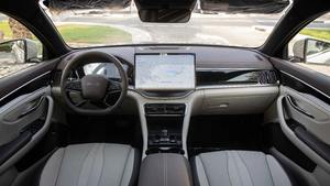 BYD ซอง พลัส ดีเอ็ม-ไอ รุ่น 160 กิโลเมตร แฟล็กชิป อิดิชั่น |   2025 |   สินค้าพร้อมส่ง จำนวนจำกัด |   สำหรับการลงทะเบียนในพื้นที่ +10% - Product Image 2