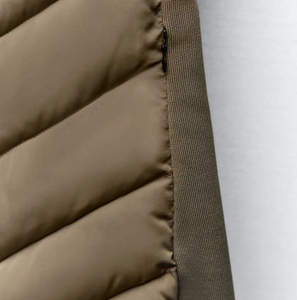 Chaleco acolchado cortavientos impermeable de alta calidad para mujer al por mayor OEM con capucha, chaleco con logotipo personalizado de diseño personalizado - Product Image 5