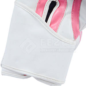 Gants de boxe imperméables unisexes ultra légers en cuir PU respirant avec coussin de poignet pour la pratique des arts martiaux - Product Image 5