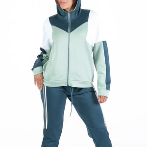 Ensemble de vêtements de sport réversible pour femmes de haute qualité, vente en gros, survêtements en polyester pour la salle de sport, vêtements de fitness confortables pour femmes - Product Image 2