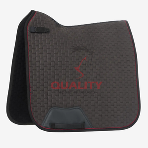 Tapis de selle anglais en gros confortable conception matelassée durable tissu extérieur respirant doublure intérieure douce tapis de selle léger - Product Image 4