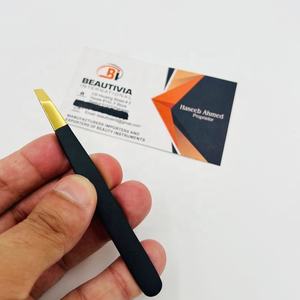 Vente en gros de qualité supérieure durable en acier inoxydable pointe oblique pointe pointue durable écologique léger pince à épiler sourcil - Product Image 6
