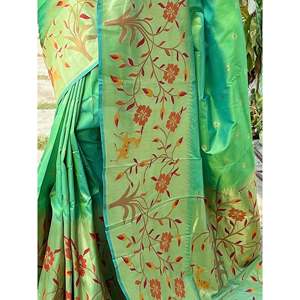 Hermoso Sari de Seda Paithani Tejido en Verde Mar con Blusa para Eventos de Boda - Product Image 3