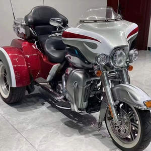 Disponible 2025 Tri Glide 1,868cc 4 Tiempos TRIKE (Motocicleta) - Product Image 1