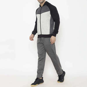 Survêtement gris à fermeture éclair en gros |   Ensemble de survêtement à capuche Pantalon de jogging |   Vêtements de sport coupe classique |   Tenue décontractée de streetwear pour l'entraînement et le quotidien - Product Image 4