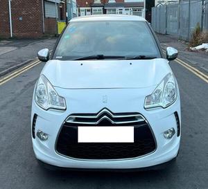 CITROEN DS3 1.6 VTI 2011 d'occasion, conduite à gauche/droite - Product Image 1