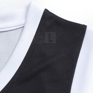 Uniforme de baloncesto de la mejor calidad transpirable 100% poliéster hecho uniforme de baloncesto hecho en Pakistán - Product Image 3