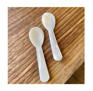 ช้อนเปลือกหอยมุกสำหรับจัดเลี้ยงอาหารและห้องครัวผู้จัดจำหน่ายสำหรับงานเลี้ยงขายส่งจำนวนมาก - Product Image 1