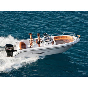 Lancha Motora Ranieri Voyager 23 S con Cabina - Product Image 2