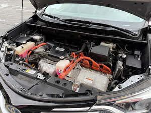 TOP CONDITION 2017 Toyota RAV4 Hybride Limited Transmission Automatique AWD - Product Image 5