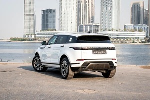 USADO/NUEVO Land Rover Range Rover Evoque SUV de 5 Plazas, Faros LED Blancos, Techo Panorámico, Asientos de Cuero, Neumáticos R17, Aire Acondicionado Automático - Product Image 3