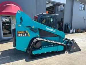 Sunward กระบอกสูบไฮดรอลิก KYB รถตักขนาดเล็ก SWTL4528 75HP ใหม่ - Product Image 5