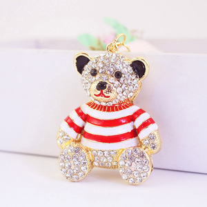 Porte-clés Ours en Peluche Strassé avec <span class=keywords><strong>Pull</strong></span> Émaillé <span class=keywords><strong>Rayé</strong></span>, Fermoir Mousqueton en Alliage de Zinc Doré pour Accent de Sac à Main - Product Image 4