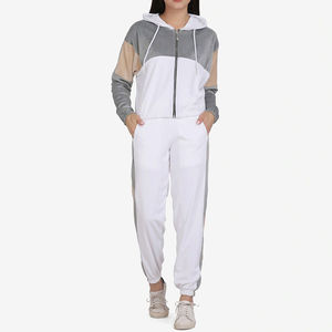 Survêtements surdimensionnés personnalisés pour femmes Ensemble deux pièces Nouveau design Streetwear décontracté Couleur unie pour femmes Survêtement 100% coton - Product Image 1