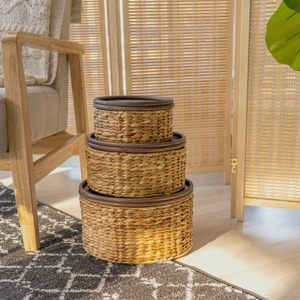 Ensemble de 3 boîtes rondes en jacinthe d'eau avec couvercles en rotin, boîte de rangement, écologique, naturelle, décoration intérieure et extérieure, vente en gros du Vietnam - Product Image 3