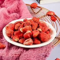 [HOT] Vietnam FD Gehele Zoete Aardbei Knapperig Fruit Heldere Smaak Natuurlijke Gezonde Snack 5kg Grote Vraag 2025 Beste Prijs