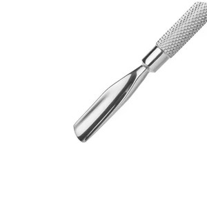 Empujadores de cutículas de acero inoxidable de grado de salón disponibles de marca personalizada Herramientas de técnico de uñas para eliminación de callos de pie - Product Image 4