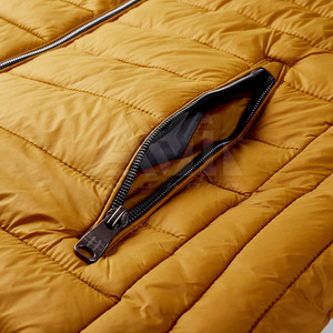 Venta Directa de Fábrica, Chaqueta Acolchada de Invierno Más Vendida, con Cuello Alto, Logotipo Frontal, Transpirable, Ecológica, de Primera Calidad, Servicio OEM - Product Image 4