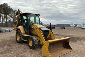 รถตักล้อยาง CAT 420F มือสอง ปี 2020 รถตักดินสำหรับงานก่อสร้าง รถตักหน้าขุด สำหรับงานดินและขนย้ายวัสดุ - Product Image 1