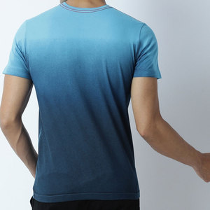 Vêtements de sport personnalisés avec logo imprimé pour la mode sportive moderne, t-shirt personnalisé par sublimation - Product Image 3
