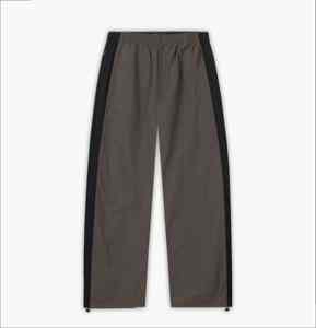 ชุดแจ็คเก็ตผู้ชายแบบกำหนดเอง ชุดกีฬาสำหรับผู้ชาย ชุดกางเกงวอร์มและเสื้อฮู้ดเรืองแสงในที่มืด ชุดวอร์มแบบมีซิป - Product Image 4