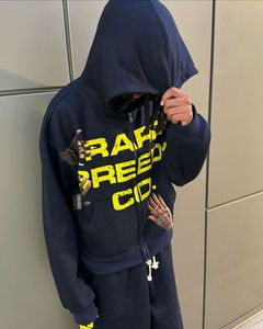 Costume de survêtement à manches longues fabriqué au Pakistan Costume de survêtement à manches longues pour adultes en quantité minimale de commande basse - Product Image 3