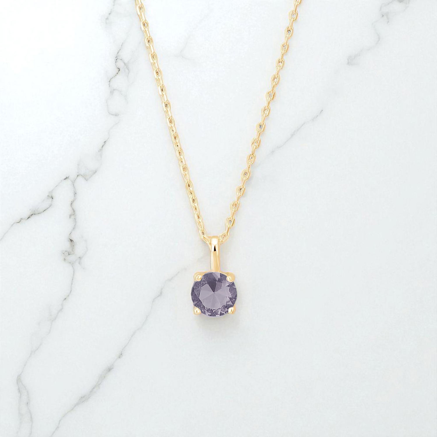 แอเมทิสต์สีอ่อน