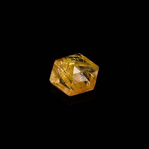 ธรรมชาติทอง Rutile ควอตซ์รูปหกเหลี่ยมเหลี่ยมเพชรพลอยตัดหลวมอัญมณีขนาดสอบเทียบของแท้ในราคาไม่แพง OEM จํานวนมาก - Product Image 2