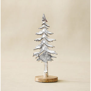 Escultura de árbol de Navidad de Metal plateado hecha a mano, decoración de mesa de alta calidad con Base de madera Natural, decoración rústica moderna para el hogar - Product Image 1