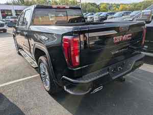 Excellente valeur 2025 Sie rra 1500 Denali Quatre Roues Motrices Cabine Double EN Bon État - Product Image 3