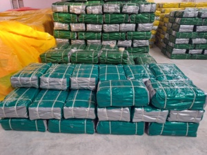 Varios tamaños y colores Tela de malla de lona de PE Impermeable Estilo liso multiusos - Product Image 4