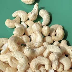 W240เม็ดมะม่วงหิมพานต์จากเม็ดมะม่วงหิมพานต์จากเม็ดมะม่วงหิมพานต์จากเวียดนามคั่วแบบเค็มส่งออกไปยังเอเชียยุโรปตะวันออกกลาง - Product Image 1