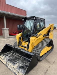 รถตักล้อยางแบบตีนตะขาบขนาดกะทัดรัด Gehl รุ่น CE Certified RT165 พร้อมเครื่องยนต์ Yanmar ที่ได้รับการรับรองมาตรฐาน EPA และกำลังยกสูงสำหรับงานก่อสร้างและการเกษตร - Product Image 6