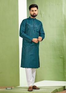 Soie lourde de Banglori pour hommes multicolore prête à l'emploi avec broderie et Kurta pour tous les types de fonctions - Product Image 2