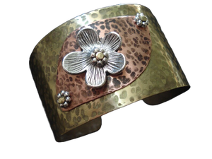 Best Summer 2024 April Jewelry Trends Hanukkah Jewish Festivals Famous Hand Cut Bangles Laser Cut Golden Polished for Women - Product Image 2