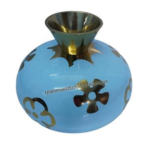 Jarrón de brotes de aluminio y metal decorativo para mesa moderna para interiores de casa con patrón floral al mejor precio del proveedor - Product Image 3