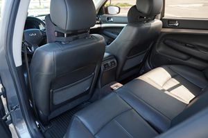 Infiniti G37x berline d'occasion 2014, conduite à gauche, norme d'émission Euro IV, 5 places - Product Image 6