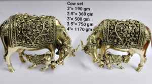 Estatua de vaca de latón de estilo tradicional - Product Image 4